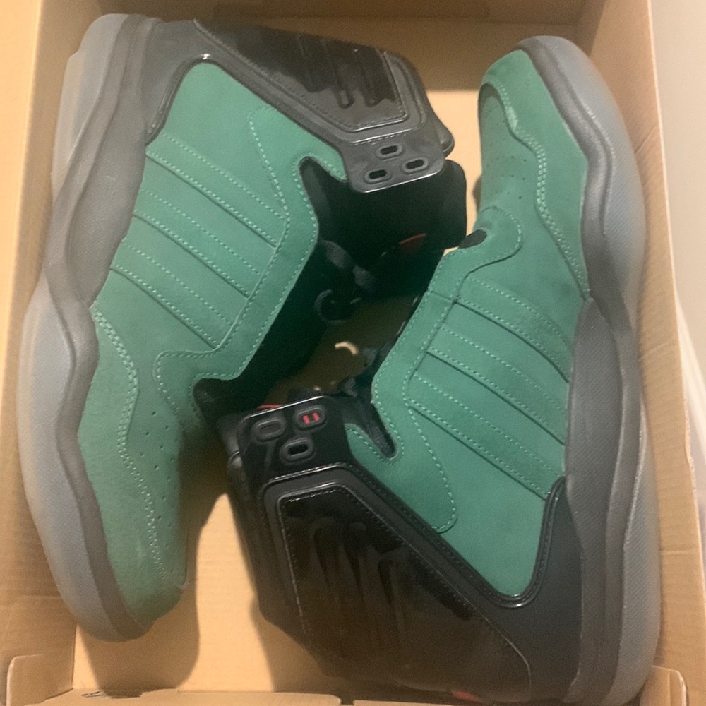 Adidas Tech Street Mid 11.5 US Men’s